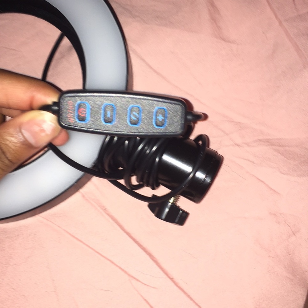 Expensive mini ring light - Picture 3 of 3
